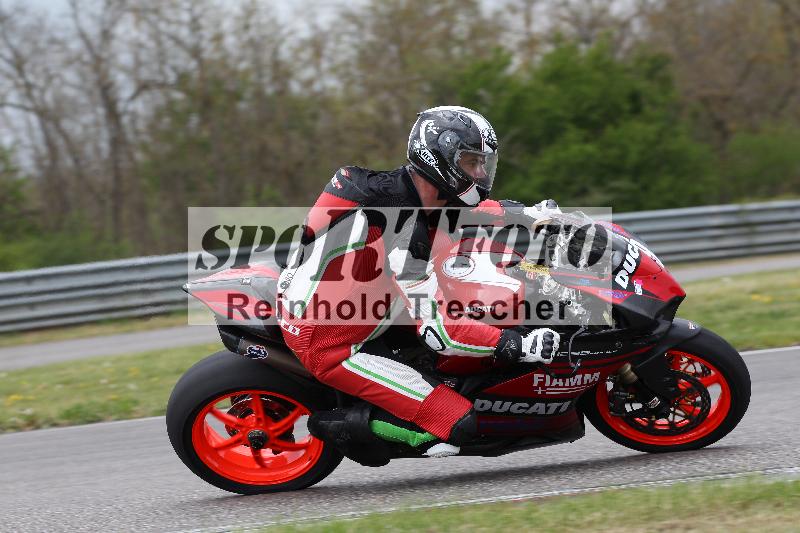 Archiv-2022/13 25.04.2022 Plüss Moto Sport ADR/Freies Fahren/9